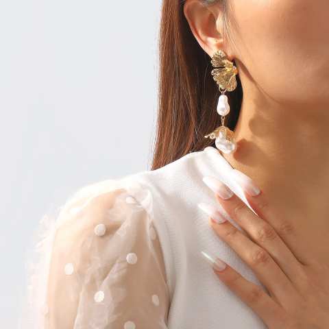 Golden leaf, blossom and Pearl long earrings
