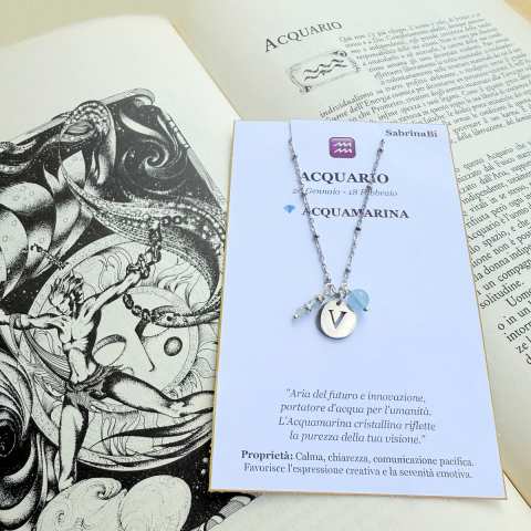 Cosmic Embrace Collana Aquario