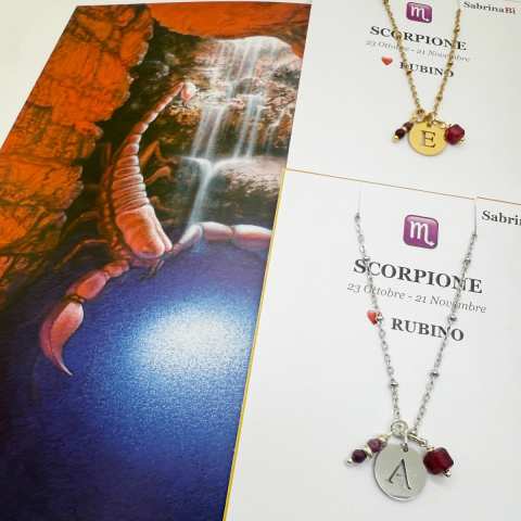 Cosmic Embrace Collana Scorpione