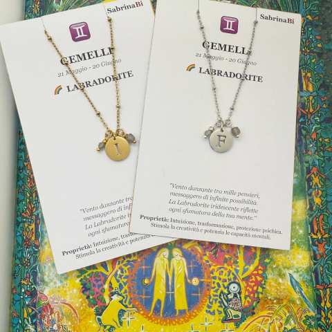 Cosmic Embrace Collana Gemelli