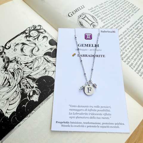 Cosmic Embrace Collana Gemelli
