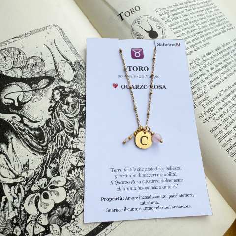 Cosmic Embrace Collana Toro