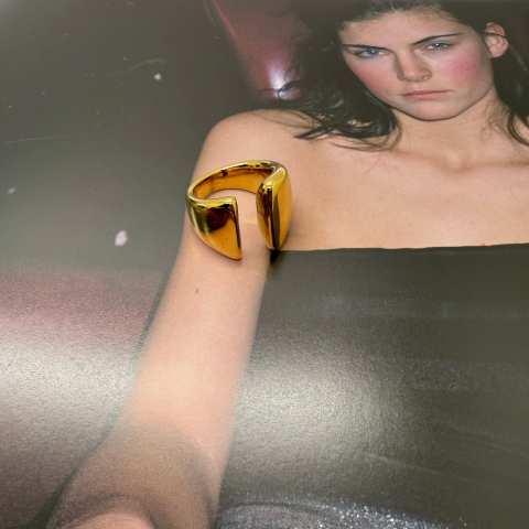 Anello Aura