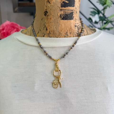 Collana Mano del Destino