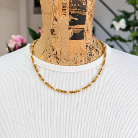 Folies freshwater Pearls necklace