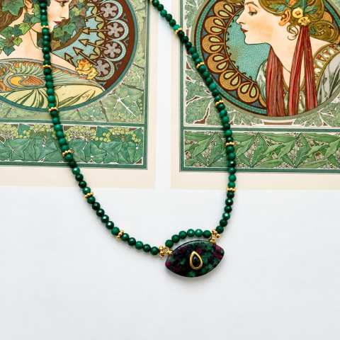 Green Eclipse Malachite Amulet Necklace | SabrinaBi