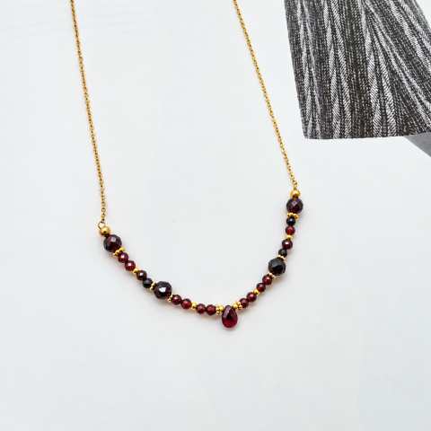 Arco di Granato Natural Garnet Necklace | SabrinaBi