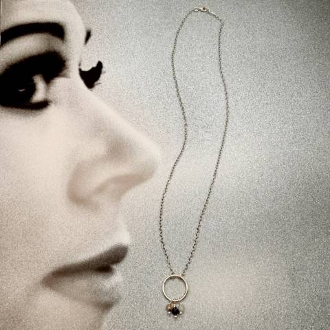 Tourmaline Chic silver circle necklace
