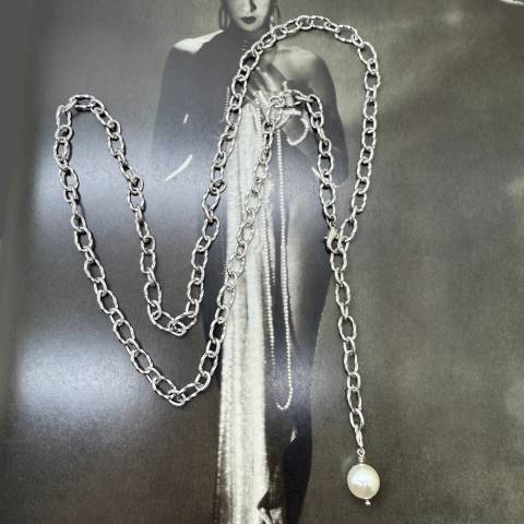 Mercure long necklace