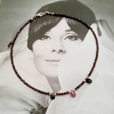 Three Drops Necklace – Garnet and Tourmaline