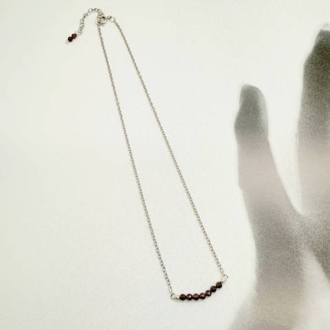 Collezione Ethereal Garnet collana Garnet Arc