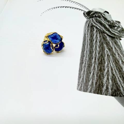Three Blue Cat's Eye stones adjustable maxi ring