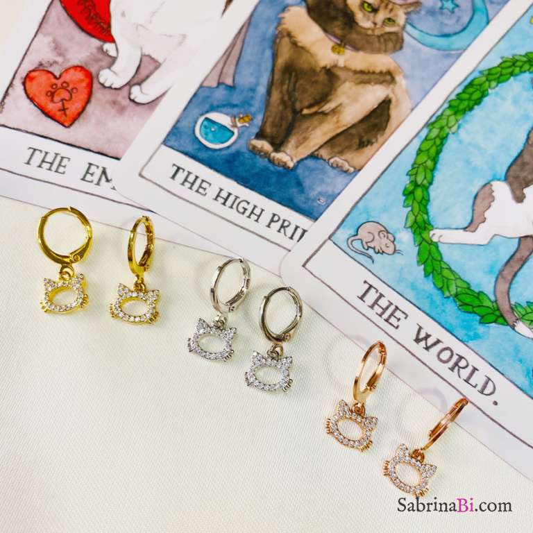 Zirconia Cat's head gold huggies