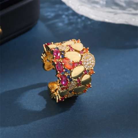 Carnival Ring
