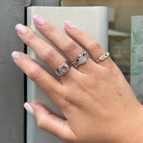 Rose Quartz Chevalier ring