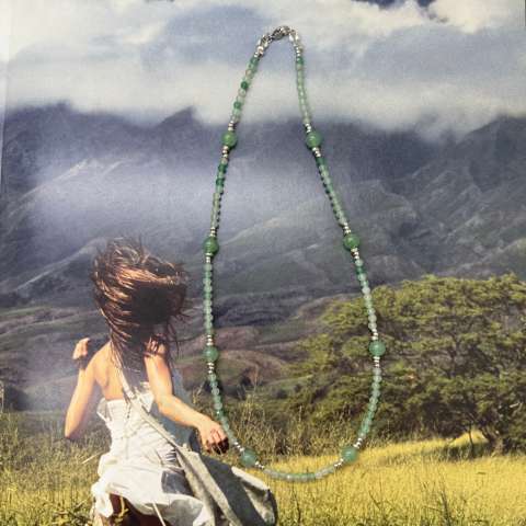 Collana Pale Garden - The Green Hour