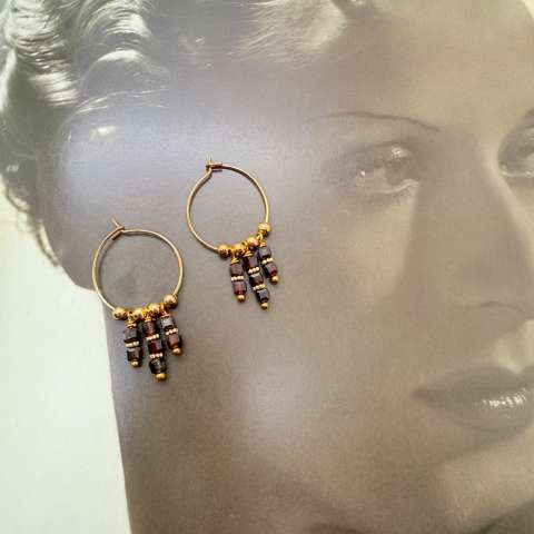 Tre Grani Hoops Riflessi di Granato